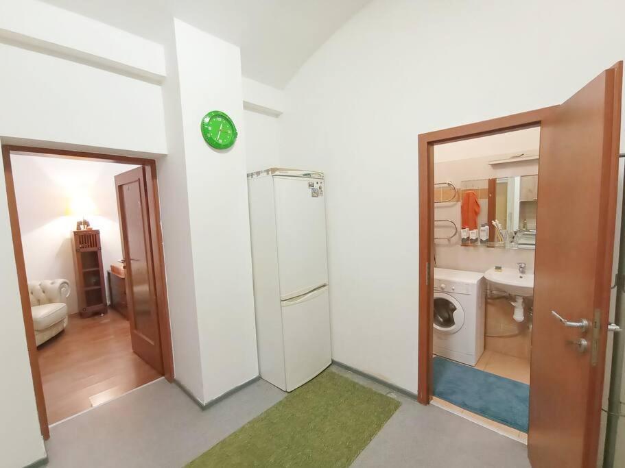 Apartment Captain Nemo Prag Exterior foto